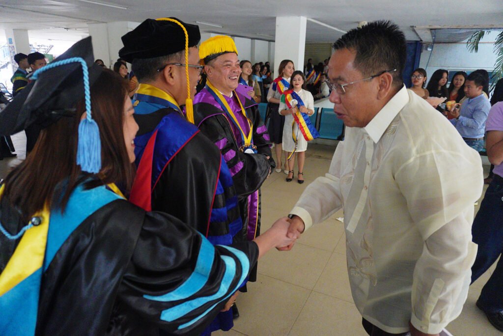 CONG. BAMBI EMANO NAHIMONG PINASIDUNGGANG MAMUMULONG SA USTP JASAAN GRADUATION CEREMONY 1 - Padayon Pilipino| padayn.com.ph 454035218 1042263530589810 44660896700797202 n - Padayon Pilipino | padayn.com.ph
